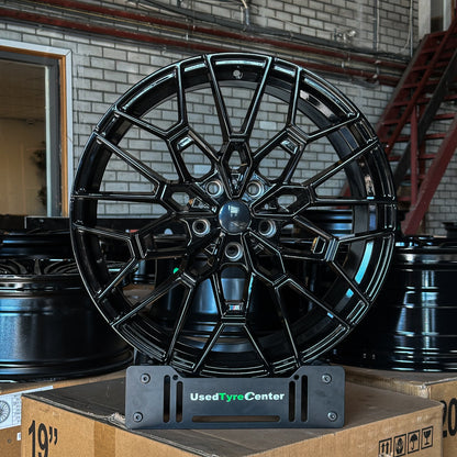 M4 CSL Style 5x112 - 19' - Glans Zwart