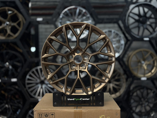 Bronzen Y-spaaks velg