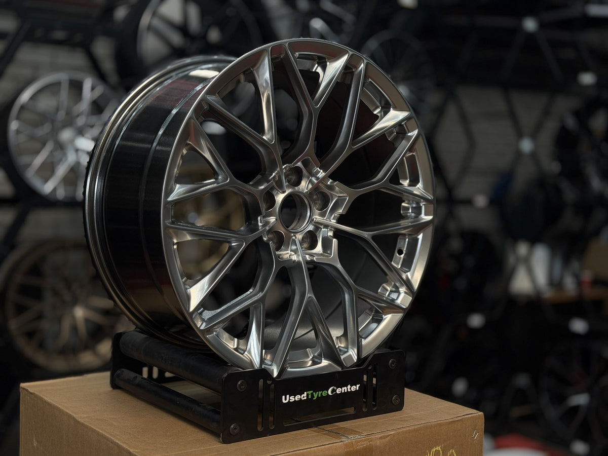19" Y-Spaaks Hyper Black Breedset - 5x112
