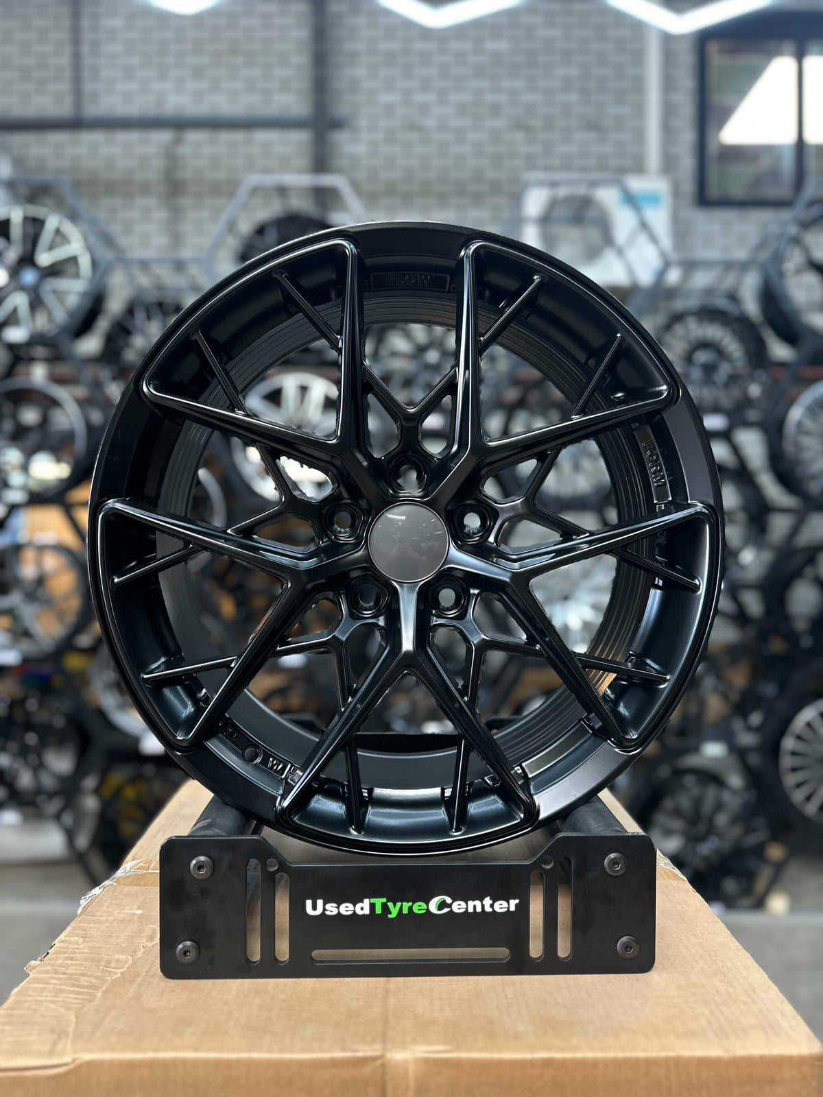 AREON RS2 MATT- 18' 5X120